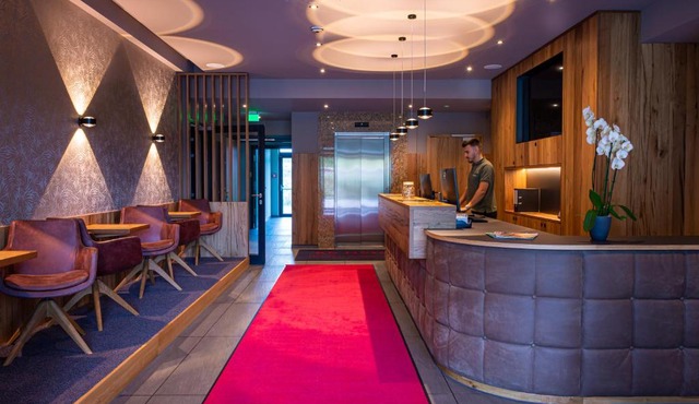 Kb Hotel