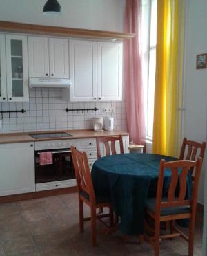 Lóránt Apartman