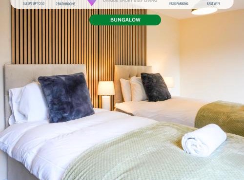 Large 5 Bedroom Bungalow Sleeps 10 Driveway Parking Fast WiFi Self-Check-In Yoko Property