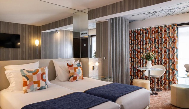 Le 7 Eiffel Hotel by Malone