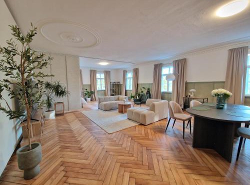Loftfeeling, Parkplatz, WLAN, Diak, Würth