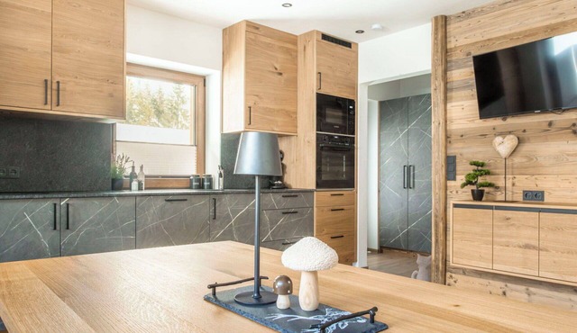 Lovely apartment for 4 guests with WIFI, TV, terrace, pets allowed and panoramic view