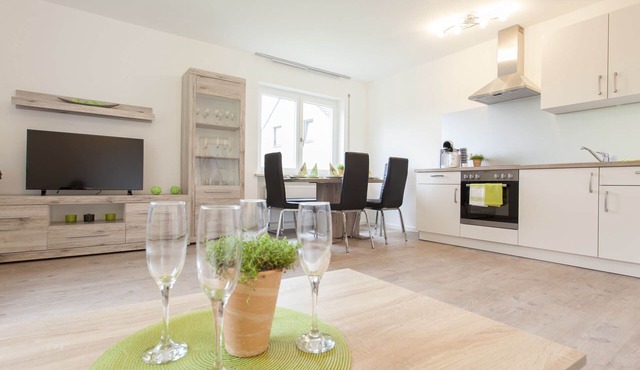 New, bright and spacious apartment "Lisa" (EC)