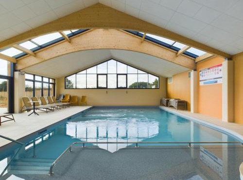 Piscine chauffée commune, séjour pour 6