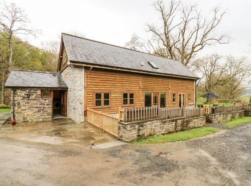 Ploony Barn