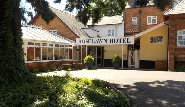 Roselawn Hotel