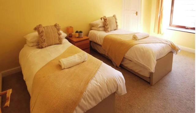 Rustic 2Bedroom Cottage with Garden in Sennybridge