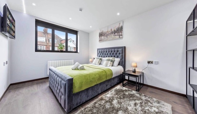 Serviced Studio Flat Golders Green near Hampstead