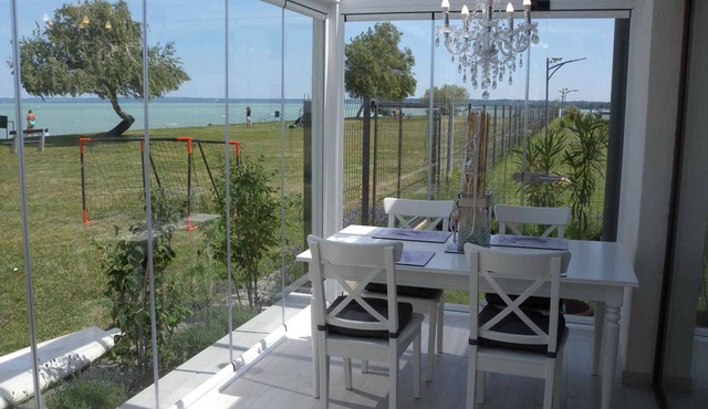 Studio directly on the beach