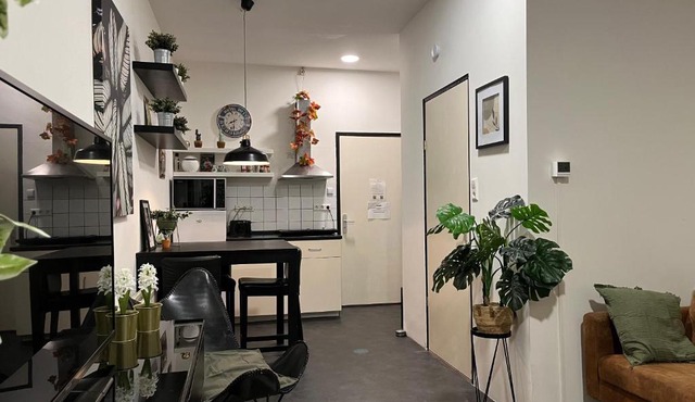 Studio E