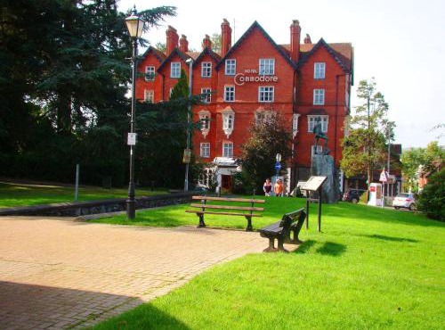 The Hotel Commodore