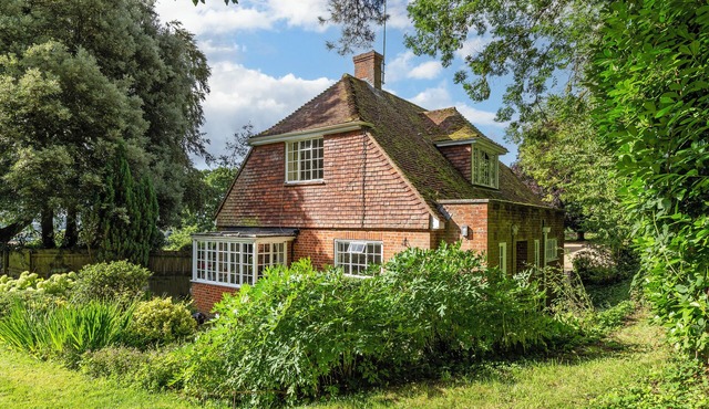 Tranquility, In grounds of Dower house on large country estate in the Candover's