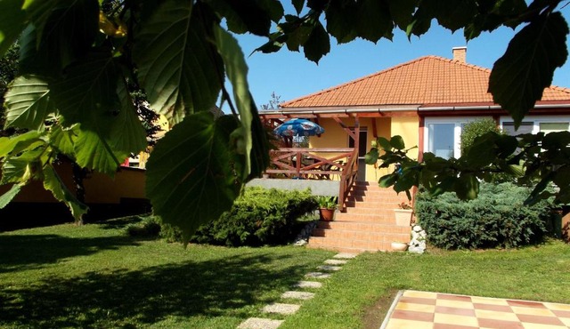 Villa Iris