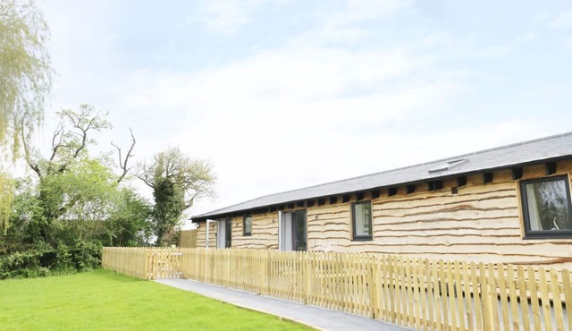 Willow Lodge, Cleeve Prior