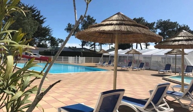 ZEcamping 4 étoiles parc aquatique 2km plage dog friendly locatif 35m2 6 pers
