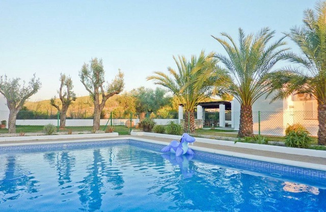 200 m² Villa ∙ 4 bedrooms ∙ 8 guests
