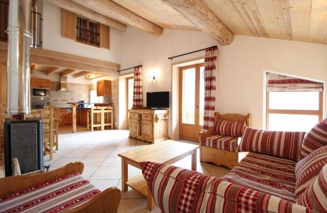 90 m² Apartment ∙ 3 bedrooms ∙ 10 guests