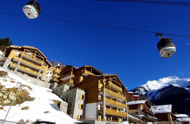 Ski Slopes Mountain Terrace Locker 
