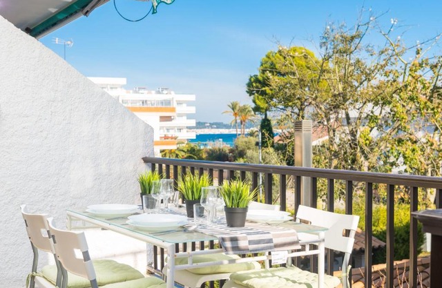 APARTAMENTO LOS GIRASOLES