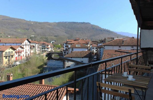 Apartamentos Elizondo Center