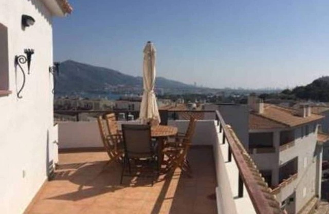 Apartment 'Duplex Altea' Close to the Beach With Sea Views, Terrace, A/C & Wi-Fi