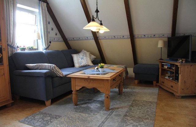 Apartment, shower, toilet, 2 bed rooms