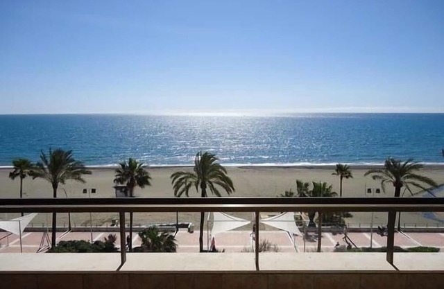 Apartment With Stunning Sea Views And Vision Of The Rock Of 🇬🇮Gibraltar