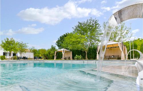 Amazing El Coronil Outdoor Swimming Bedrooms 