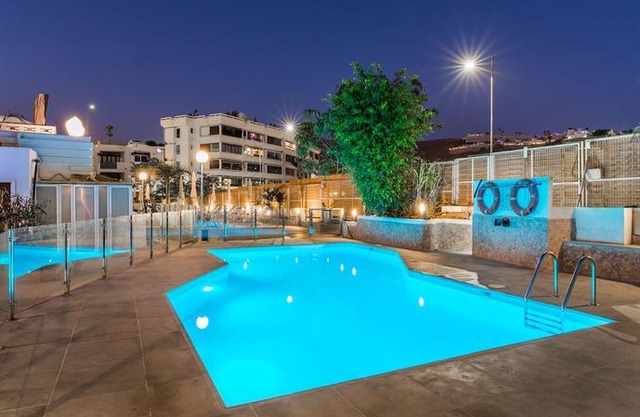 Calypso Oasis