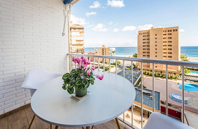 Excellent vacation apartment for 2 people in the resort on the Mediterranean Sea.