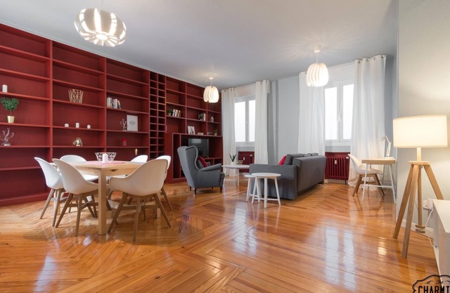 Gran Vía Center - 2 bedrooms, large living room, in the center
