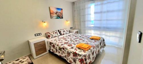 Halcon Levante Beach with Sea View