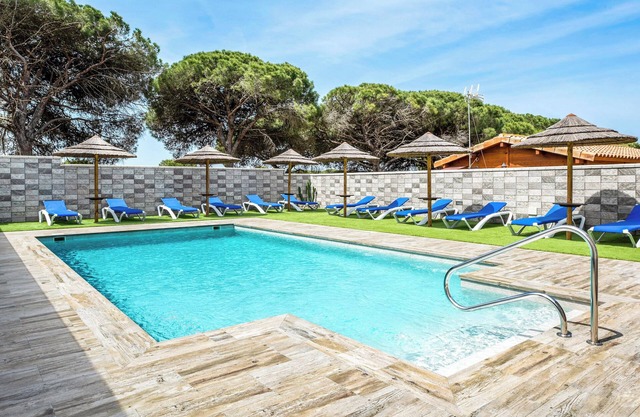 Holiday Home "Casita Torre de Meca 1 Piscina" with Pool, Terrace & Garden