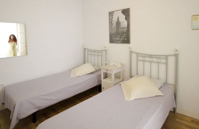 HOME SWEET HOME IN CADIZ