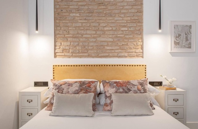 Hommyhome Conteros 102