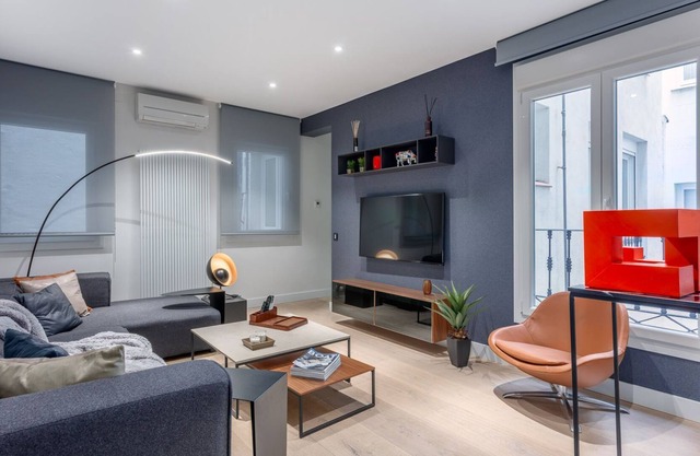 LAGASCA RETIRO I - Two Bedroom Apartment, Sleeps 3