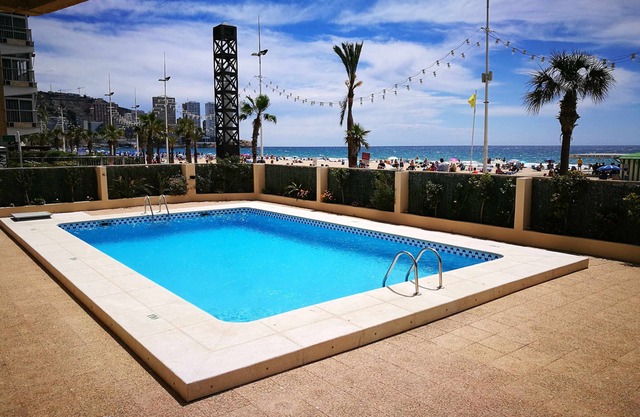 Levante Beach - First line