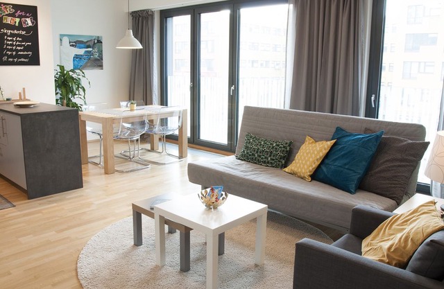 Modern, light and spacious apartment in Žižkov + FREE garage parking