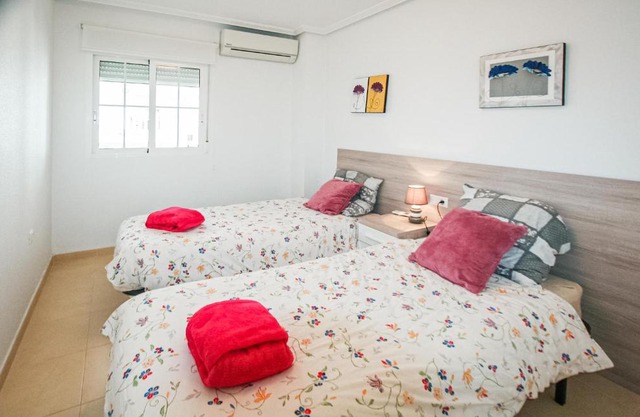 Nice apartment in La Marina del Pinet w/ Outdoor swimming pool, Outdoor swimming pool and 2 Bedrooms