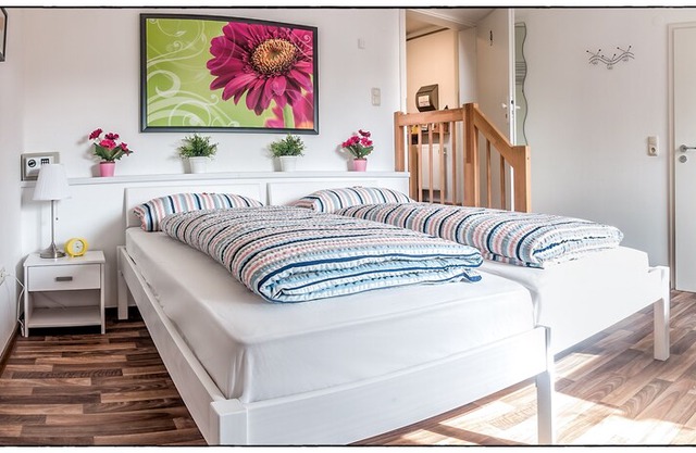 Non smoking apartment for 2 adults + 1 infant in direct beach location