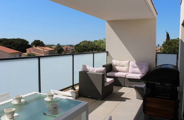 Superb T3 in luxury residence with private parking - 6LACOR3