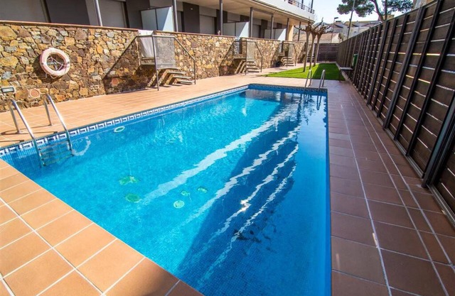 Torre Quimeta 3E - Two Bedroom Apartment, Sleeps 4