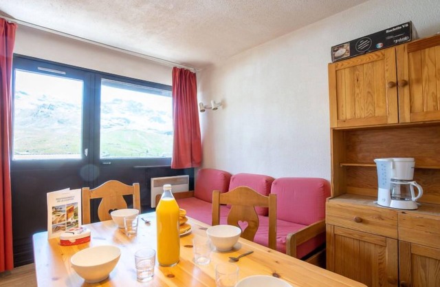 Vanoise 152 by Interhome
