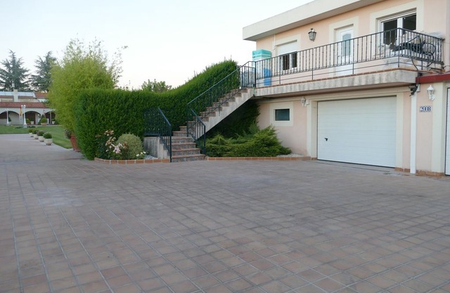 Villamercedes 2. 4 people country house