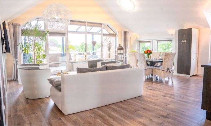 Bad Zwischenahn Apartment | 100 m² Apartment ∙ 2 bedrooms ∙ 6 guests