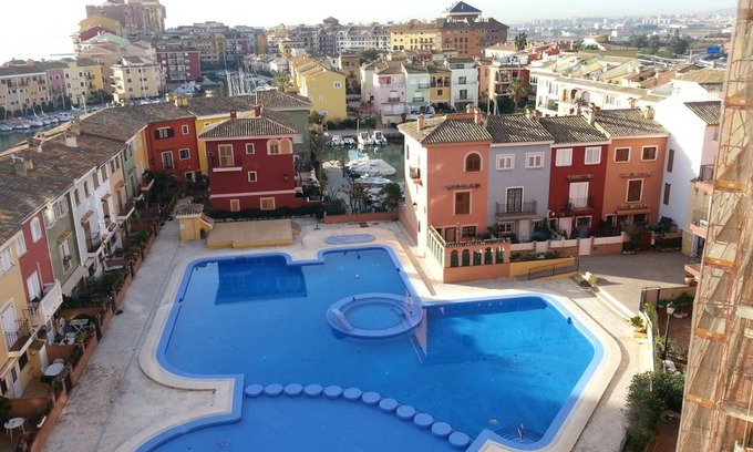 Port Saplaya Apartment | 100 m² Apartment ∙ 3 bedrooms ∙ 11 guests