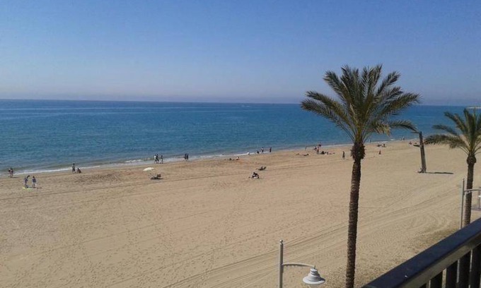 Sant Salvador Apartment | 100 m² Apartment ∙ 3 bedrooms ∙ 5 guests