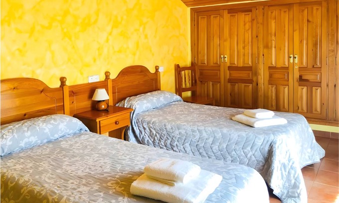 Salinas Apartment | 100 m² Apartment ∙ 4 bedrooms ∙ 6 guests