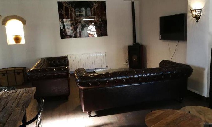 Medinaceli Apartment | 100 m² Apartment ∙ 2 bedrooms ∙ 4 guests