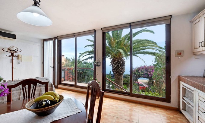 Fuencaliente de la Palma House | 100 m² House ∙ 1 bedroom ∙ 2 guests